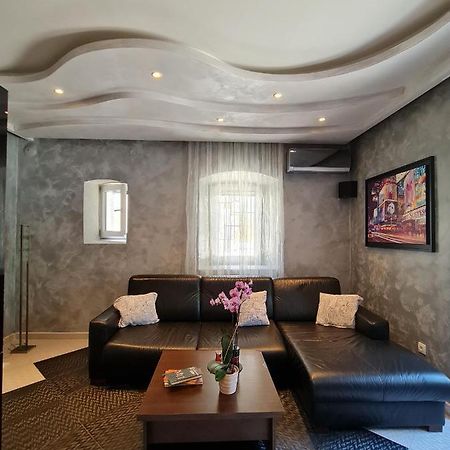 Stone House Apartment Kotor Luaran gambar